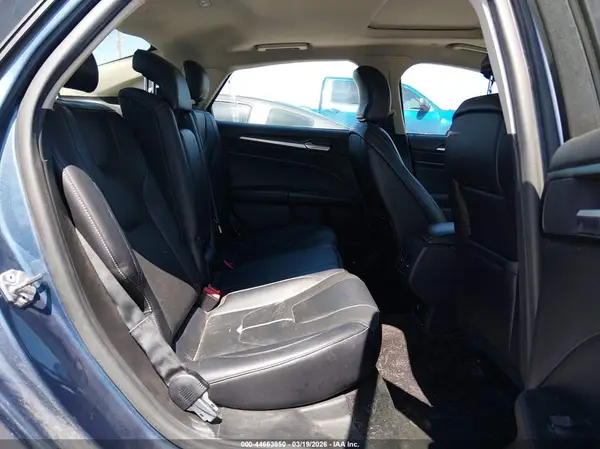 3FA6P0RU6KR105503 2019 FORD FUSION - Image 8