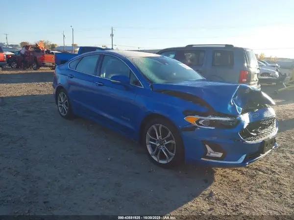 3FA6P0RU6KR119370 2019 FORD FUSION - Image 1
