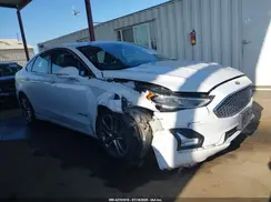3FA6P0RU6KR140882 2019 FORD FUSION