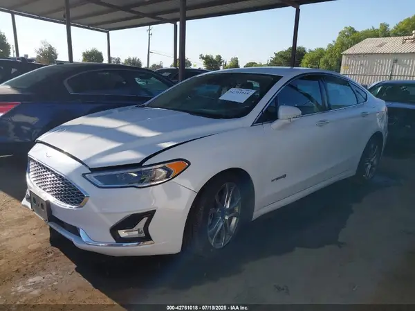 3FA6P0RU6KR140882 2019 FORD FUSION - Image 2
