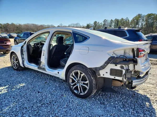 3FA6P0RU6KR142003 2019 FORD FUSION - Image 2
