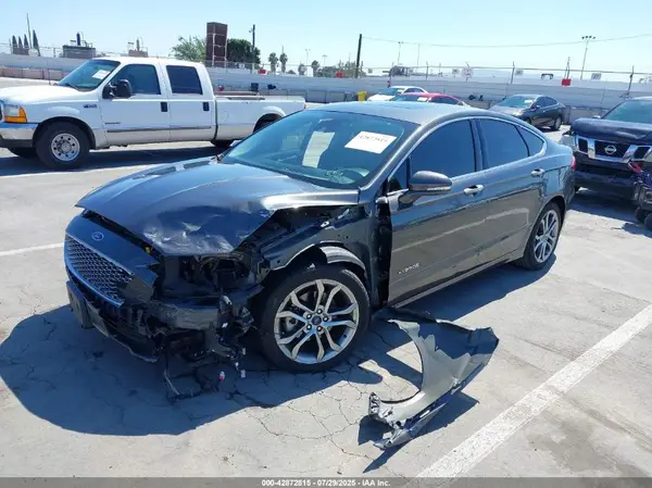 3FA6P0RU6KR239993 2019 FORD FUSION - Image 2