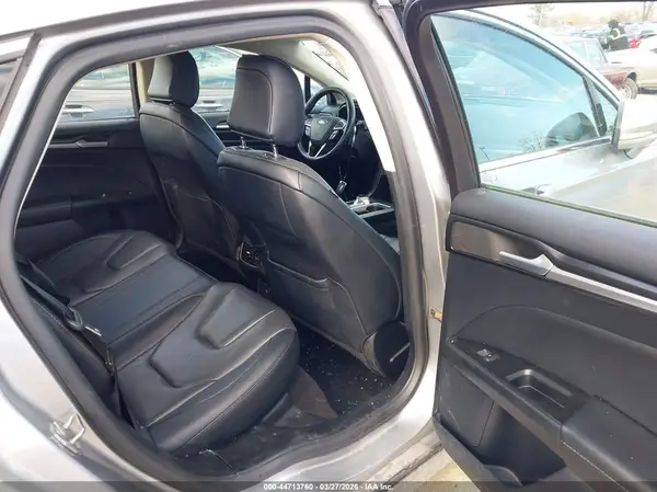 3FA6P0RU6LR139765 2020 FORD FUSION - Image 8