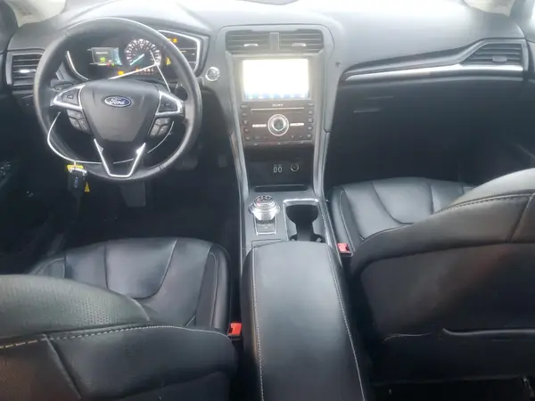 3FA6P0RU6LR157165 2020 FORD FUSION - Image 8