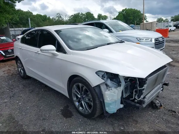 3FA6P0RU6LR234634 2020 FORD FUSION - Image 1