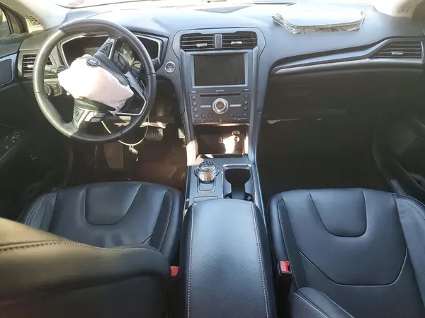3FA6P0RU6LR257721 2020 FORD FUSION - Image 8