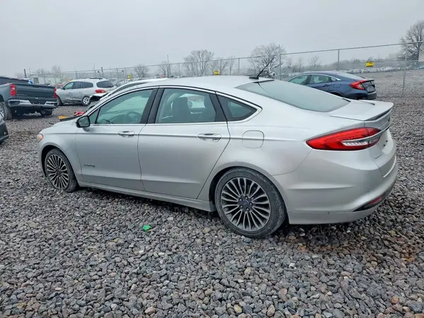 3FA6P0RU7HR182065 2017 FORD FUSION - Image 2