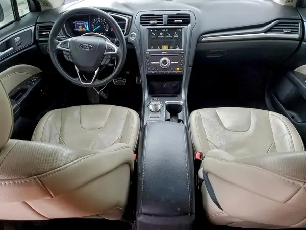 3FA6P0RU7HR231748 2017 FORD FUSION - Image 8