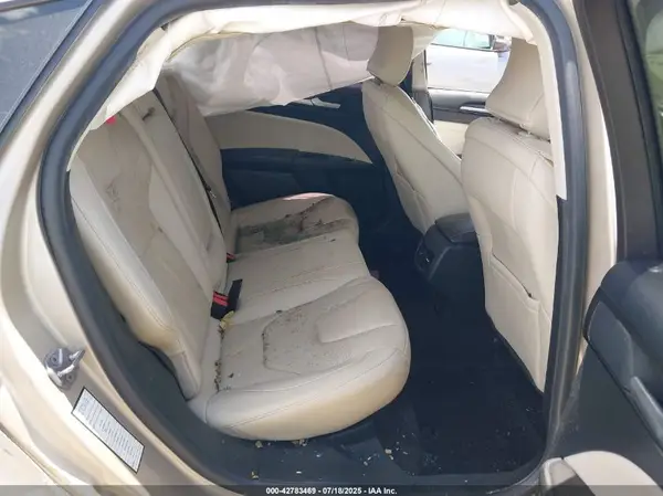 3FA6P0RU7HR388518 2017 FORD FUSION - Image 8