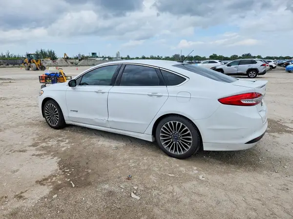 3FA6P0RU7HR399955 2017 FORD FUSION - Image 2
