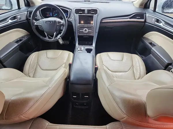 3FA6P0RU7HR399955 2017 FORD FUSION - Image 8