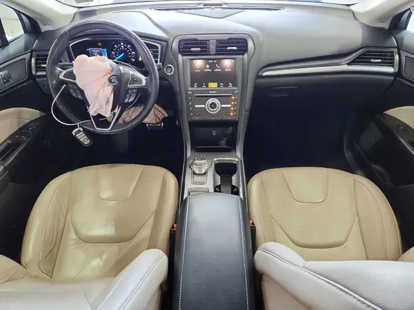3FA6P0RU7HR400022 2017 FORD FUSION - Image 8