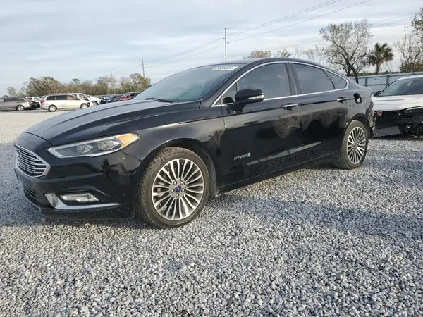 3FA6P0RU7JR102477 2018 FORD FUSION - Image 1