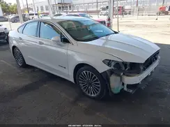 3FA6P0RU7JR132417 2018 FORD FUSION