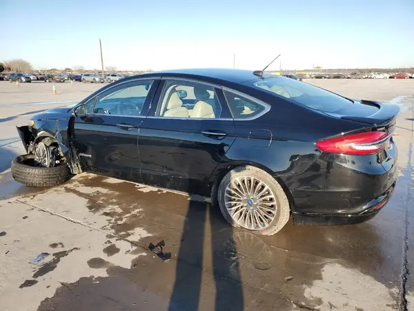 3FA6P0RU7JR140906 2018 FORD FUSION - Image 2
