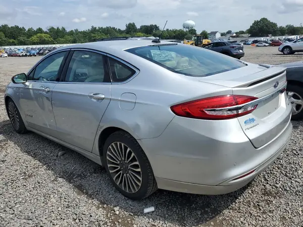 3FA6P0RU7JR182041 2018 FORD FUSION - Image 2