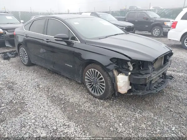 3FA6P0RU7JR182119 2018 FORD FUSION - Image 1