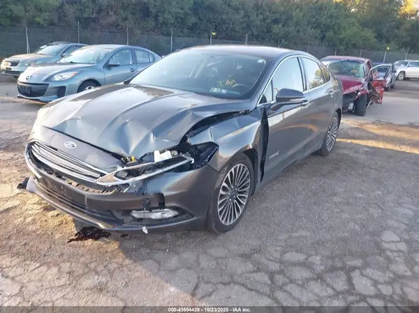 3FA6P0RU7JR249138 2018 FORD FUSION - Image 2