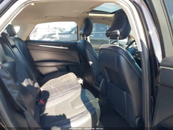 3FA6P0RU7KR106143 2019 FORD FUSION - Image 8