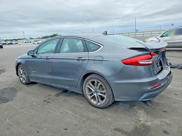 3FA6P0RU7KR119698 2019 FORD FUSION - Image 2
