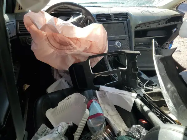 3FA6P0RU7KR124271 2019 FORD FUSION - Image 8