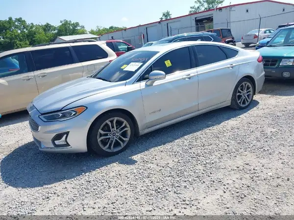 3FA6P0RU7KR138171 2019 FORD FUSION - Image 2