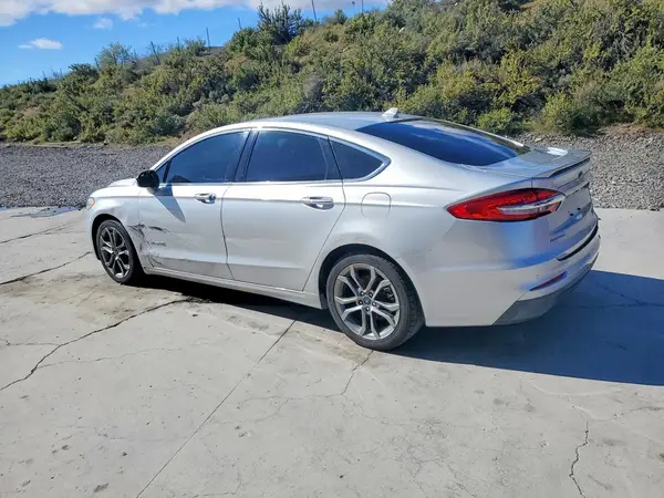 3FA6P0RU7KR185586 2019 FORD FUSION - Image 2