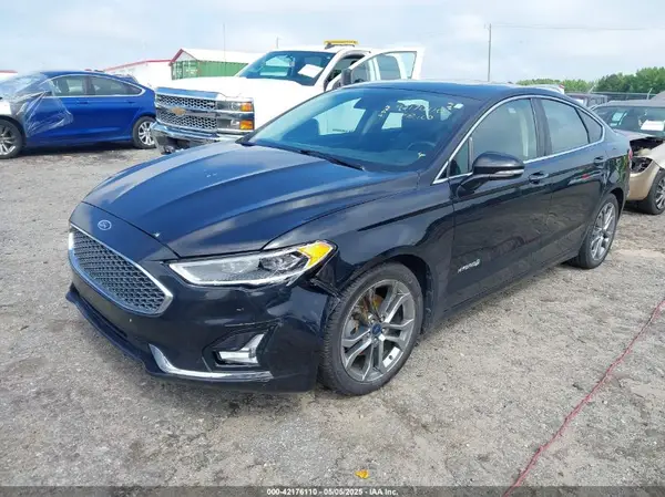 3FA6P0RU7KR194482 2019 FORD FUSION - Image 2