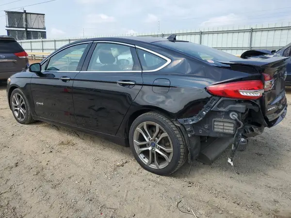 3FA6P0RU7KR202841 2019 FORD FUSION - Image 2