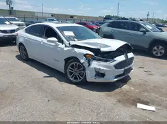 3FA6P0RU7KR273392 2019 FORD FUSION