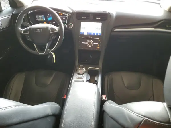 3FA6P0RU7LR100411 2020 FORD FUSION - Image 8