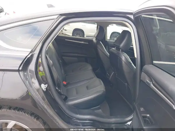 3FA6P0RU7LR140262 2020 FORD FUSION - Image 8