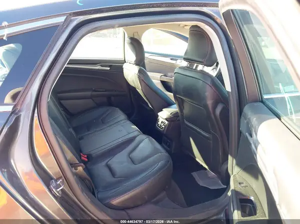 3FA6P0RU8GR203939 2016 FORD FUSION - Image 8