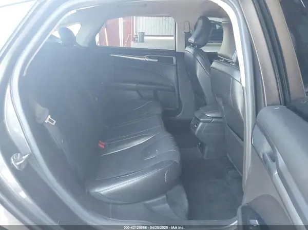 3FA6P0RU8GR203942 2016 FORD FUSION - Image 8