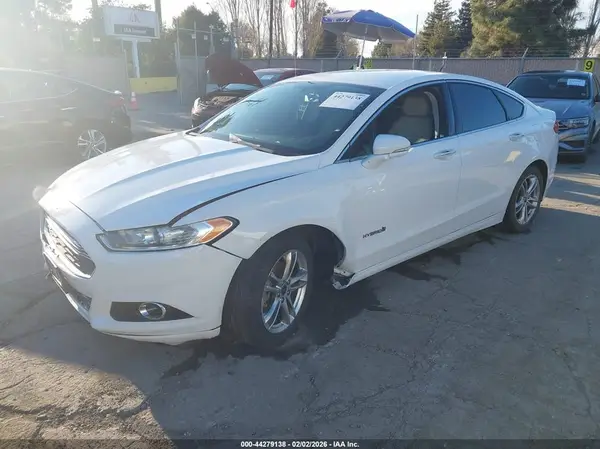 3FA6P0RU8GR235354 2016 FORD FUSION - Image 2