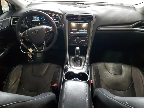 3FA6P0RU8GR258892 2016 FORD FUSION - Image 8