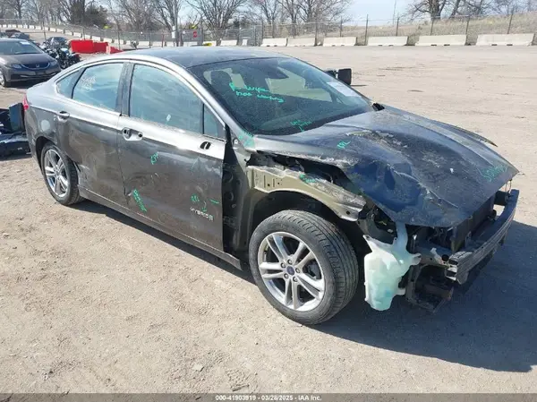 3FA6P0RU8GR266488 2016 FORD FUSION - Image 1