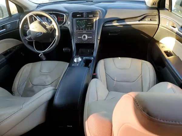 3FA6P0RU8HR122330 2017 FORD FUSION - Image 8