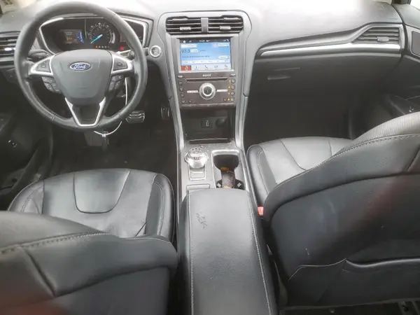 3FA6P0RU8HR265195 2017 FORD FUSION - Image 8