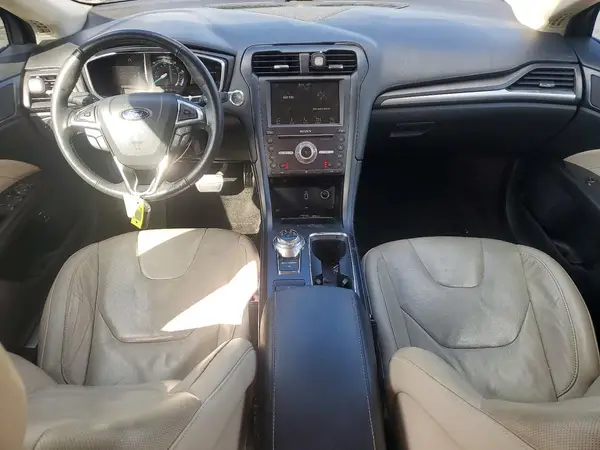3FA6P0RU8HR359786 2017 FORD FUSION - Image 8