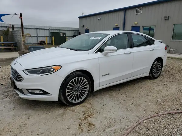 3FA6P0RU8HR399897 2017 FORD FUSION - Image 1