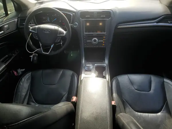 3FA6P0RU8JR102052 2018 FORD FUSION - Image 8