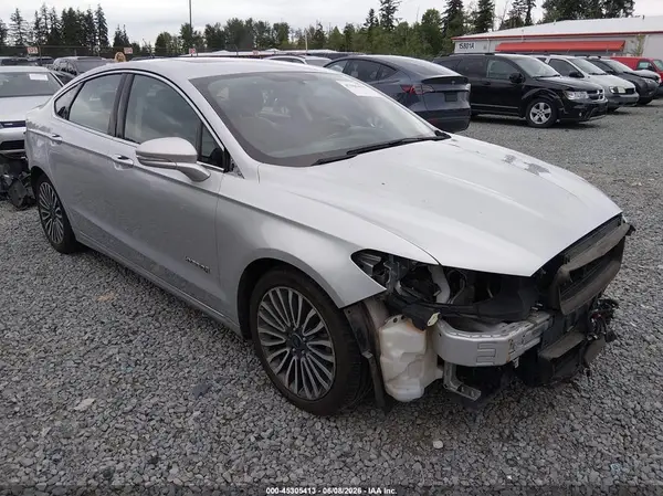 3FA6P0RU8JR132524 2018 FORD FUSION - Image 1