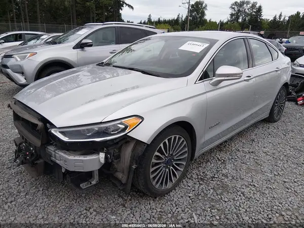 3FA6P0RU8JR132524 2018 FORD FUSION - Image 2