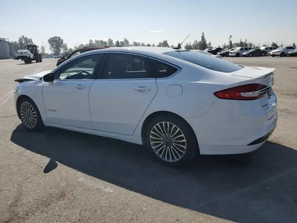 3FA6P0RU8JR137674 2018 FORD FUSION - Image 2