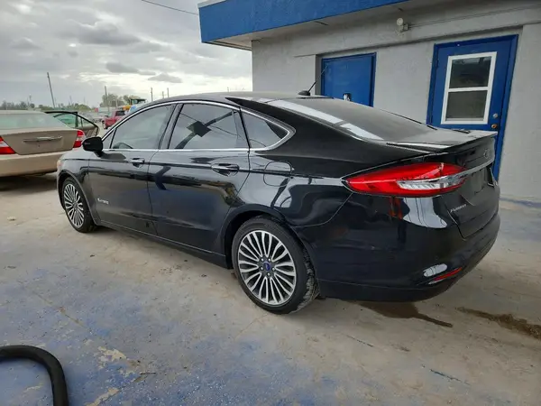 3FA6P0RU8JR147279 2018 FORD FUSION - Image 2