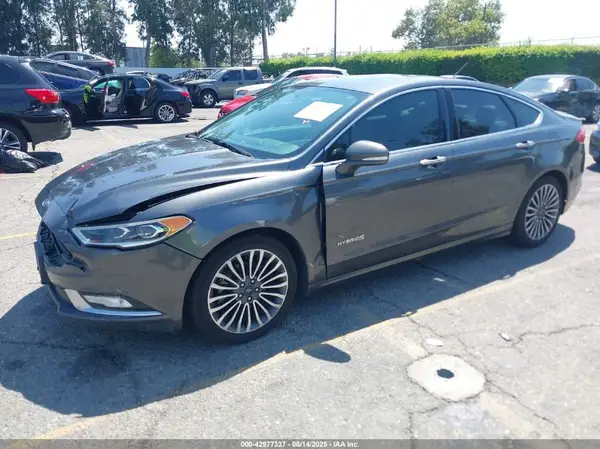 3FA6P0RU8JR181819 2018 FORD FUSION - Image 2