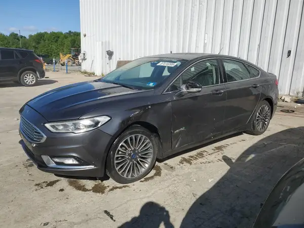 3FA6P0RU8JR247933 2018 FORD FUSION - Image 1
