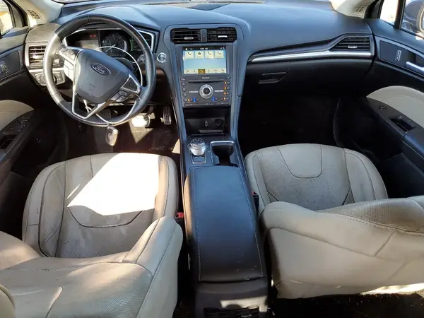 3FA6P0RU8JR250203 2018 FORD FUSION - Image 8