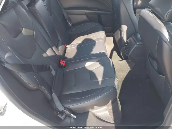 3FA6P0RU8KR105485 2019 FORD FUSION - Image 8
